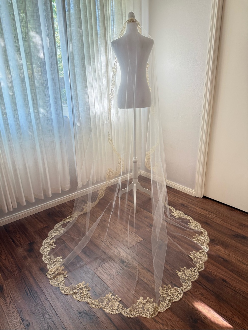 Ariel Taub Delphine Metallic Gold Chantilly Lace Mantilla Veil Chapel Length 90”
